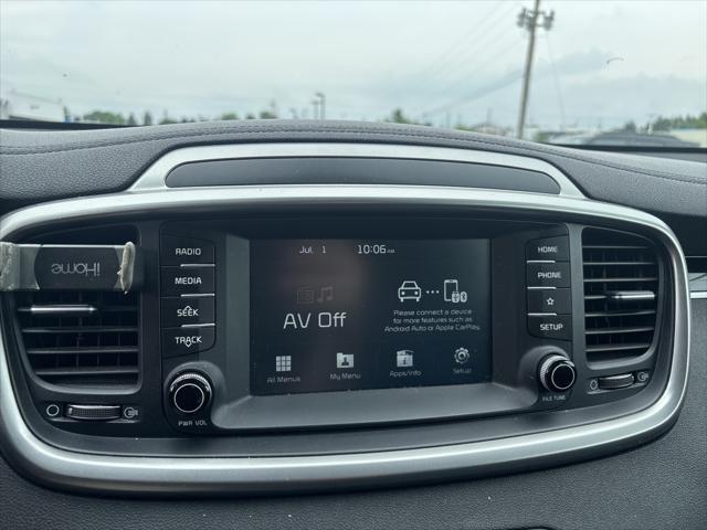 used 2019 Kia Sorento car, priced at $16,063