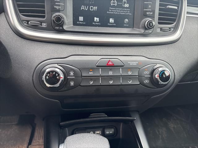 used 2019 Kia Sorento car, priced at $16,063
