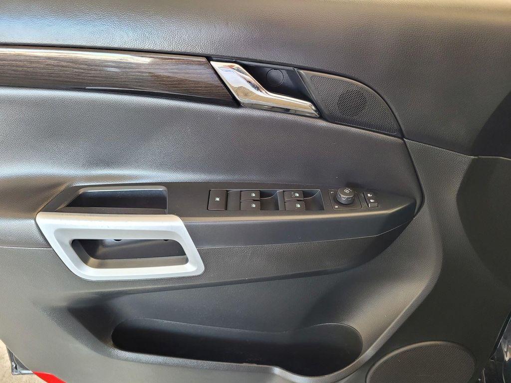 used 2014 Chevrolet Captiva Sport car, priced at $5,888