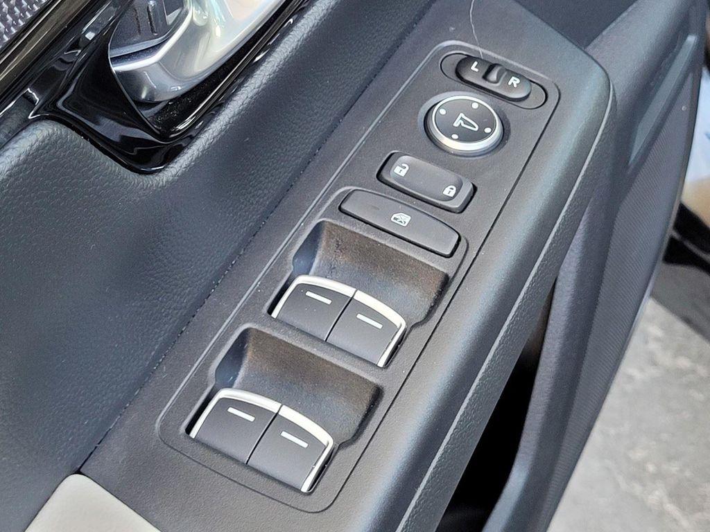 used 2025 Honda CR-V car, priced at $33,488