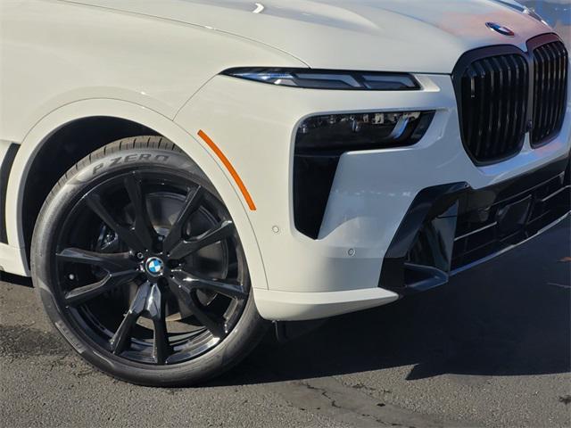 new 2025 BMW X7 car, priced at $94,135