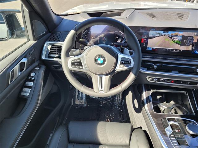 new 2025 BMW X7 car, priced at $115,320