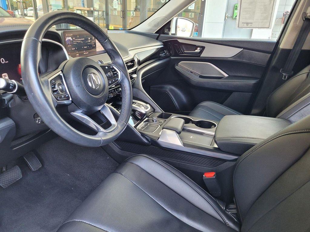 used 2024 Acura MDX car, priced at $41,999