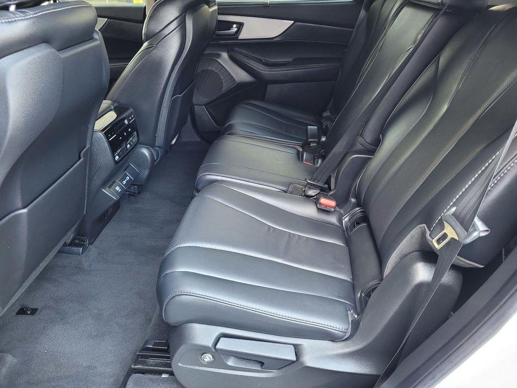 used 2024 Acura MDX car, priced at $41,999