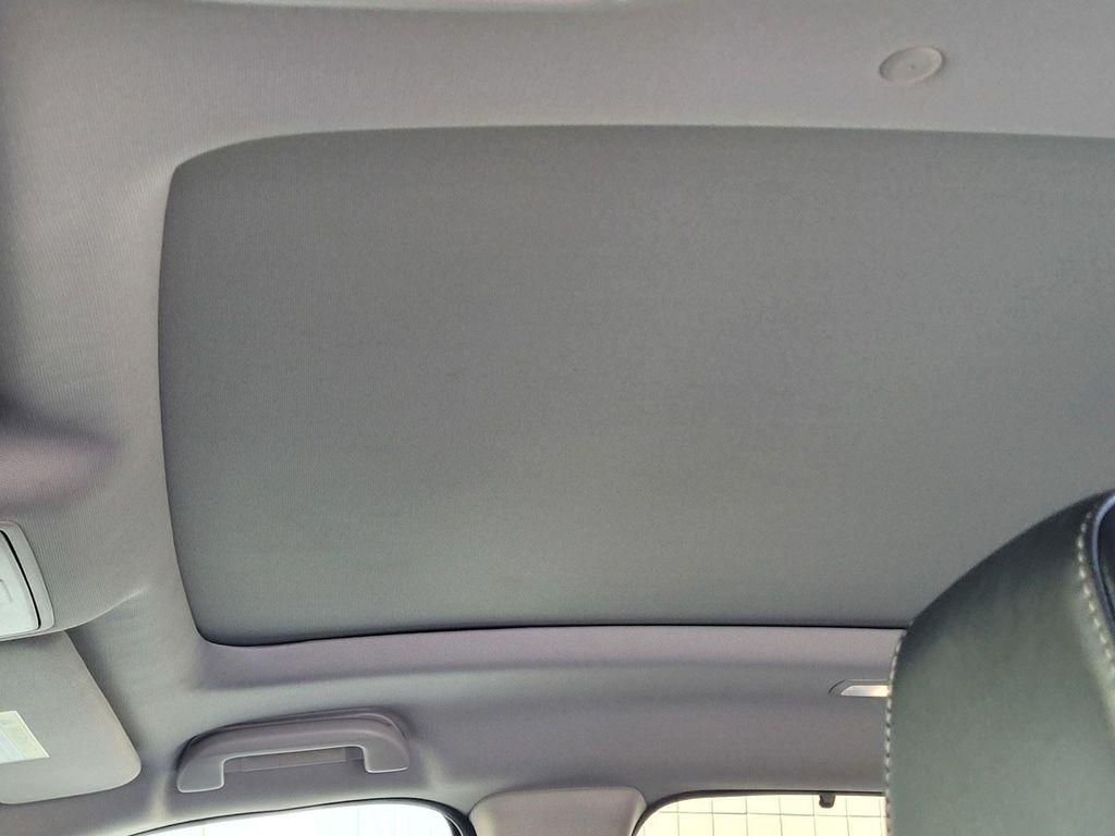 used 2024 Acura MDX car, priced at $41,999