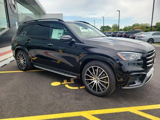 new 2025 Mercedes-Benz GLS 450 car, priced at $98,355