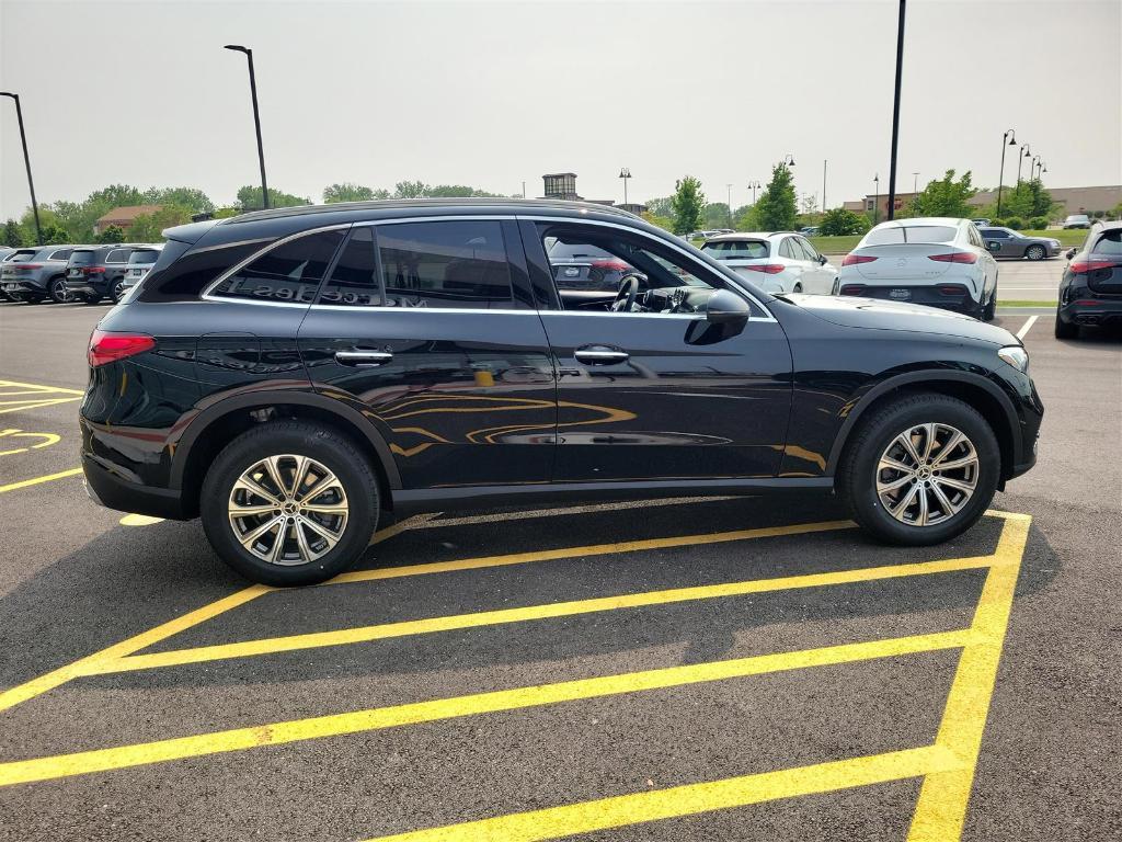 new 2025 Mercedes-Benz GLC 300 car, priced at $54,910