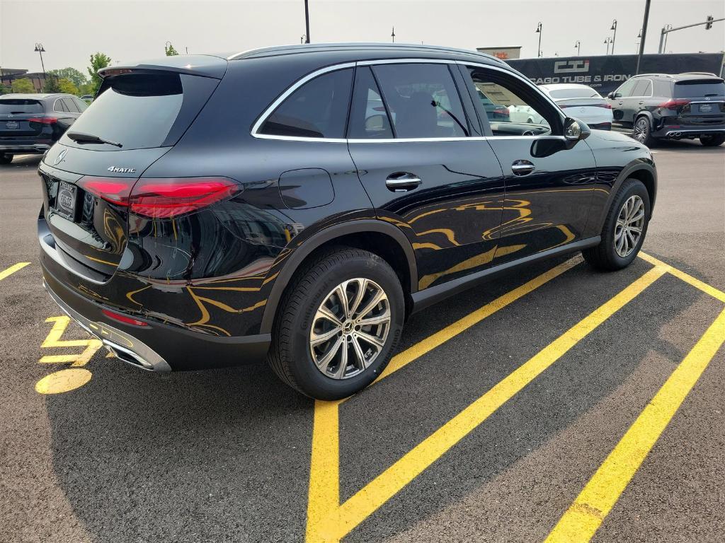 new 2025 Mercedes-Benz GLC 300 car, priced at $54,910