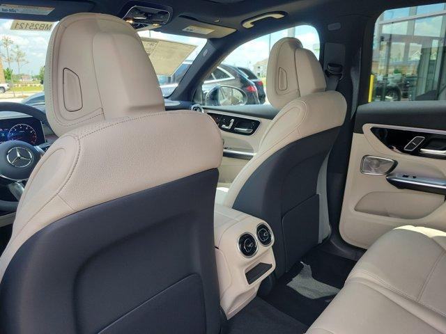 new 2025 Mercedes-Benz GLC 300 car, priced at $60,025
