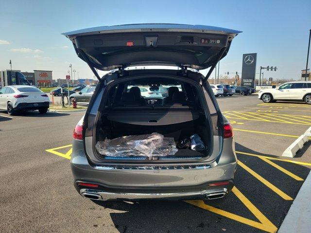 new 2025 Mercedes-Benz GLS 450 car, priced at $94,185