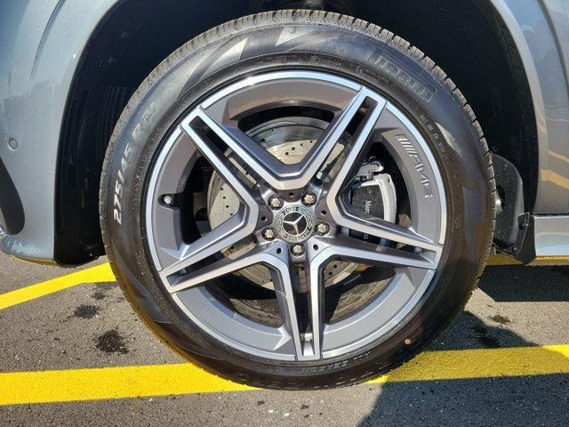 new 2025 Mercedes-Benz GLS 450 car, priced at $94,185