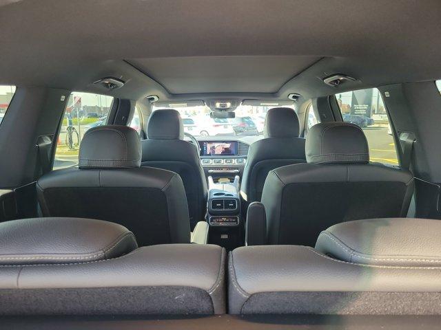 new 2025 Mercedes-Benz GLS 450 car, priced at $94,185