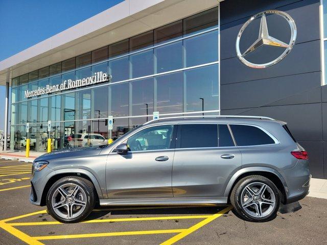 new 2025 Mercedes-Benz GLS 450 car, priced at $94,185
