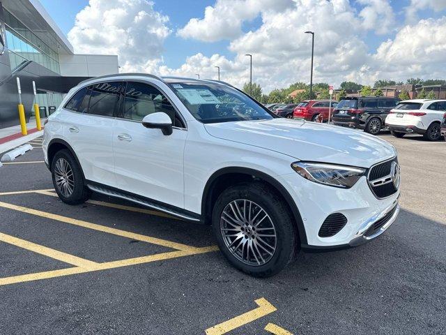 new 2025 Mercedes-Benz GLC 300 car, priced at $60,170