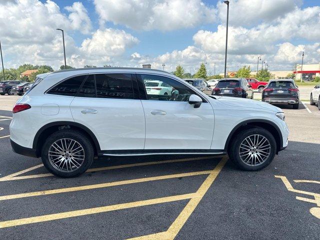 new 2025 Mercedes-Benz GLC 300 car, priced at $60,170