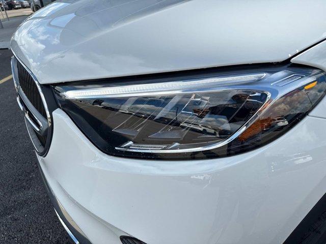 new 2025 Mercedes-Benz GLC 300 car, priced at $60,170