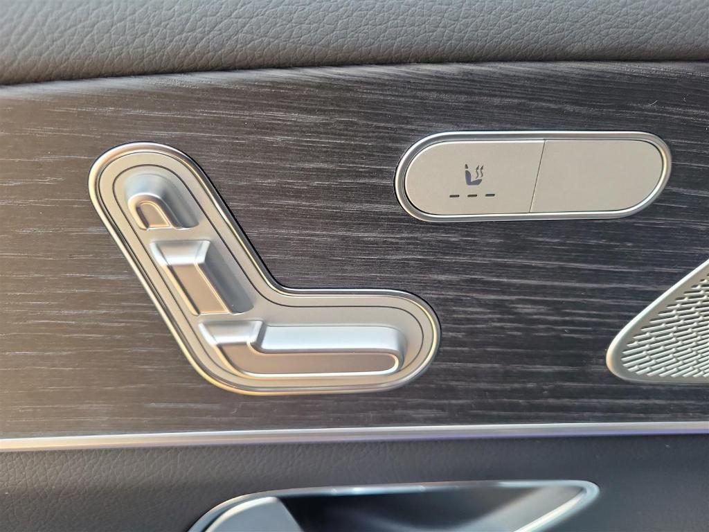 new 2025 Mercedes-Benz GLE 350 car, priced at $78,220