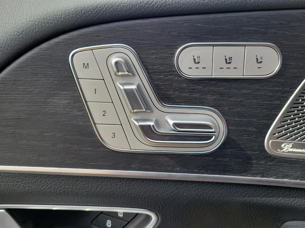 new 2025 Mercedes-Benz GLS 450 car, priced at $91,945