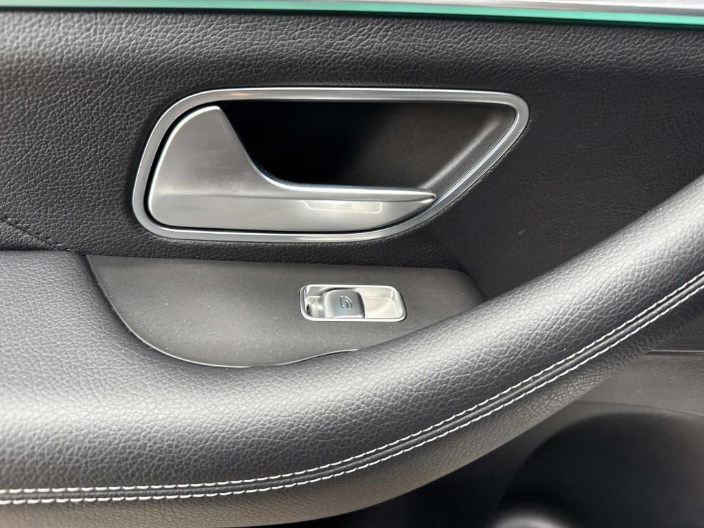 used 2022 Mercedes-Benz GLE 450 car, priced at $48,990