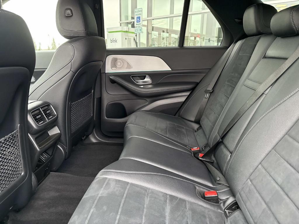 used 2022 Mercedes-Benz GLE 450 car, priced at $48,990