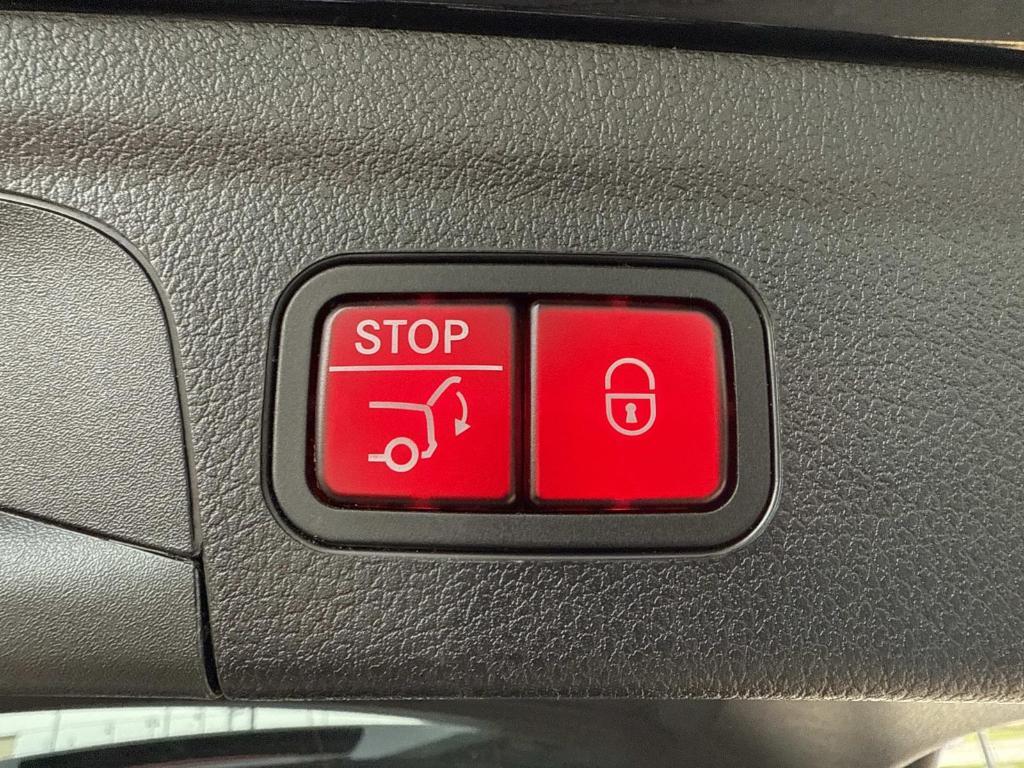 used 2022 Mercedes-Benz GLE 450 car, priced at $48,990