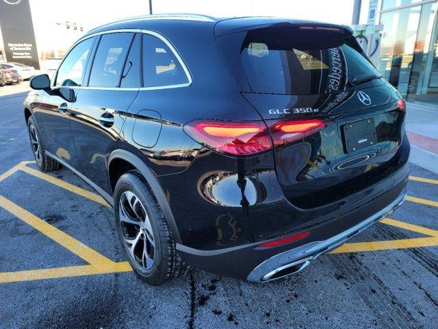 new 2025 Mercedes-Benz GLC 350e car, priced at $61,400