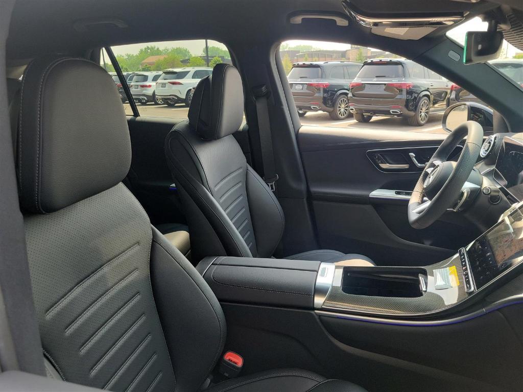 new 2025 Mercedes-Benz GLC 350e car, priced at $70,270