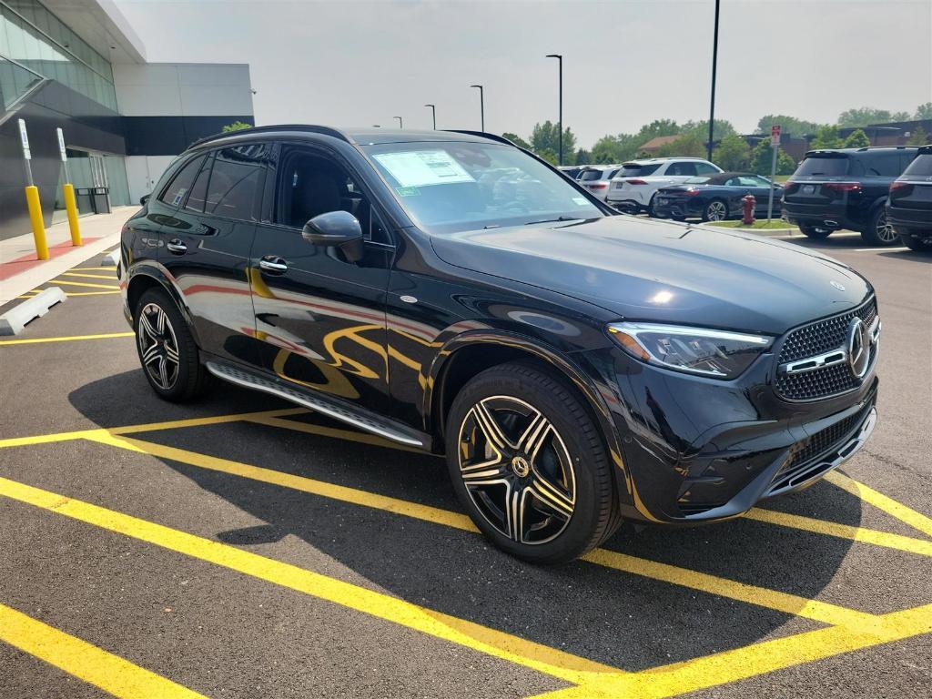 new 2025 Mercedes-Benz GLC 350e car, priced at $70,270