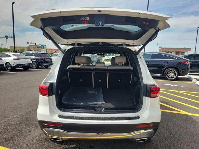 new 2024 Mercedes-Benz GLB 250 car, priced at $42,990