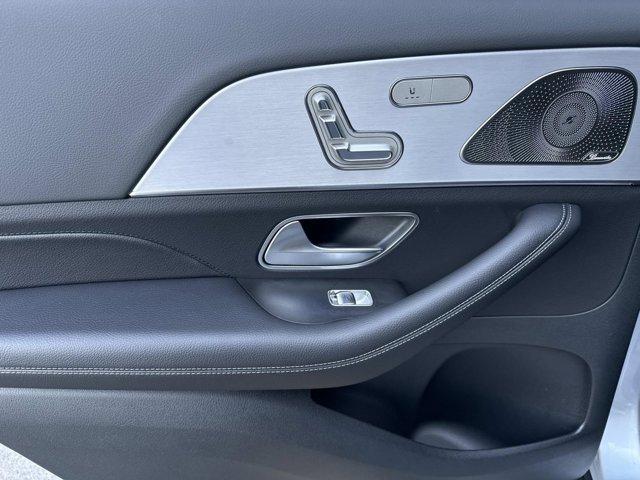 new 2026 Mercedes-Benz GLS 450 car, priced at $99,470