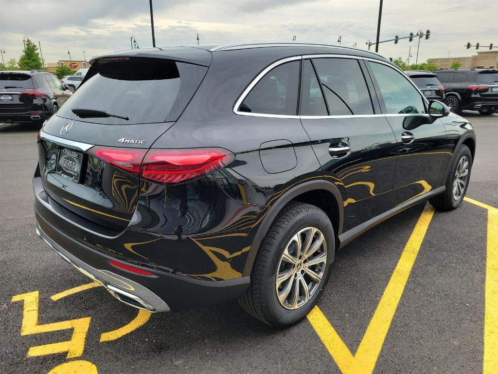 new 2025 Mercedes-Benz GLC 300 car, priced at $58,810