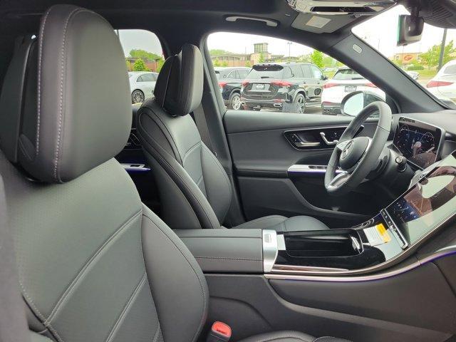 new 2025 Mercedes-Benz GLC 300 car, priced at $58,810
