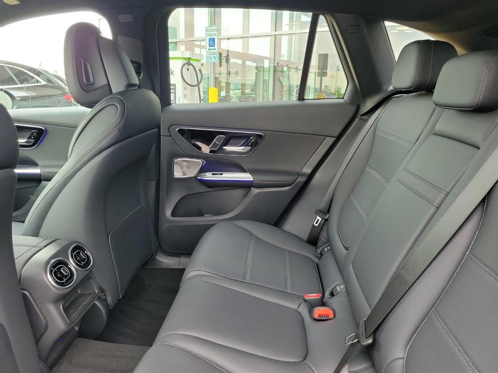 new 2025 Mercedes-Benz GLC 300 car, priced at $58,810