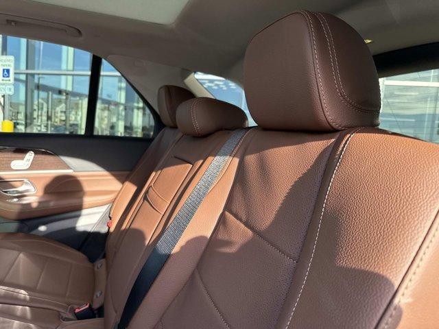 new 2026 Mercedes-Benz GLE 450 car, priced at $81,770