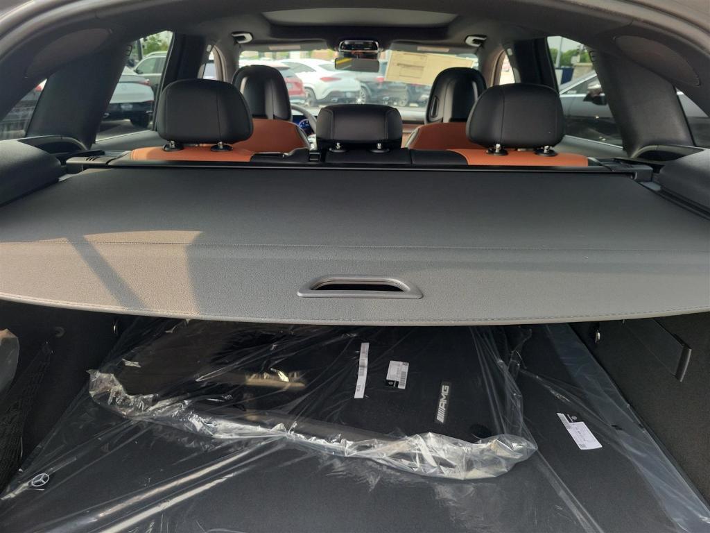 new 2025 Mercedes-Benz GLC 300 car, priced at $62,405