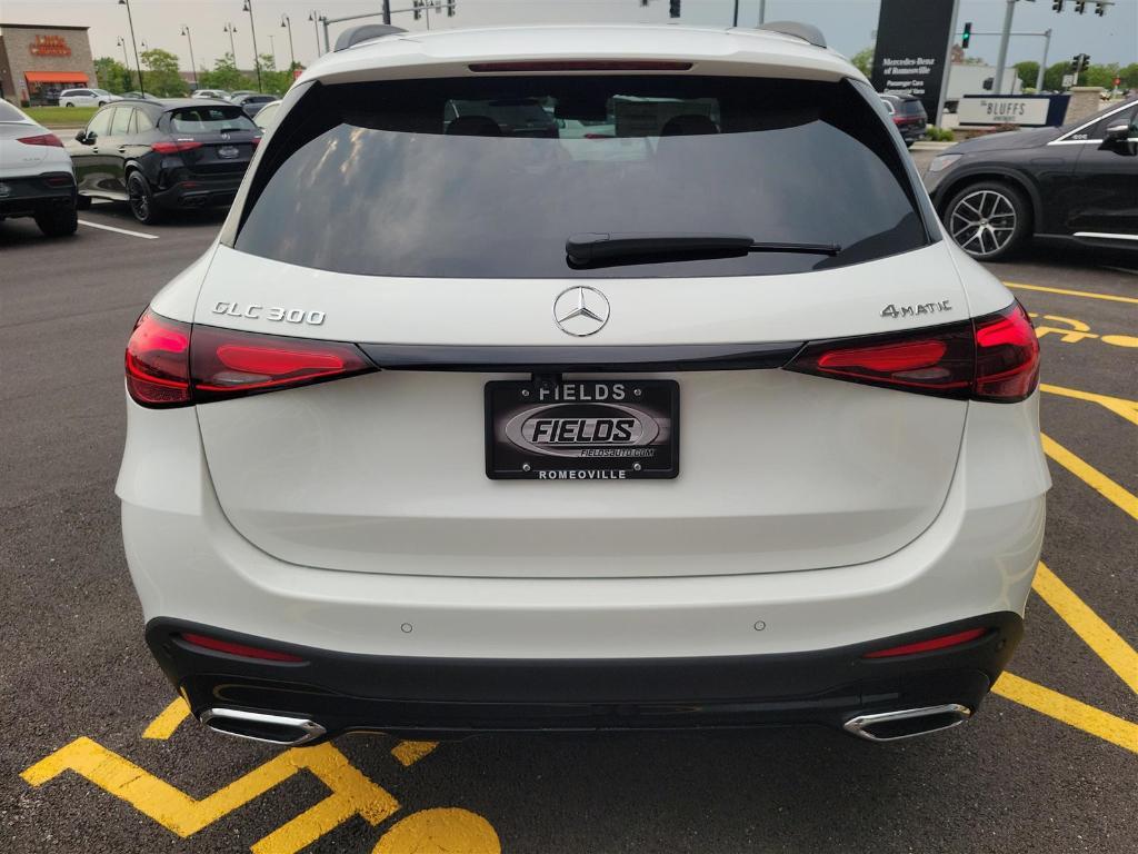 new 2025 Mercedes-Benz GLC 300 car, priced at $58,535