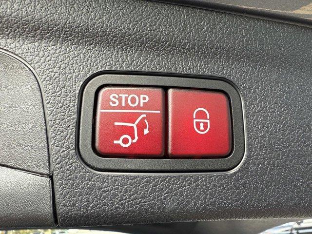 used 2022 Mercedes-Benz GLE 450 car, priced at $39,990