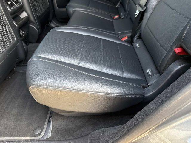 used 2022 Mercedes-Benz GLE 450 car, priced at $39,990