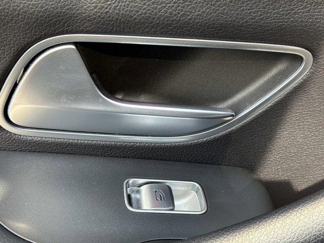 used 2022 Mercedes-Benz GLE 450 car, priced at $39,990