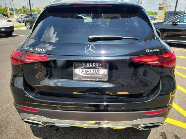 new 2025 Mercedes-Benz GLC 300 car, priced at $56,660