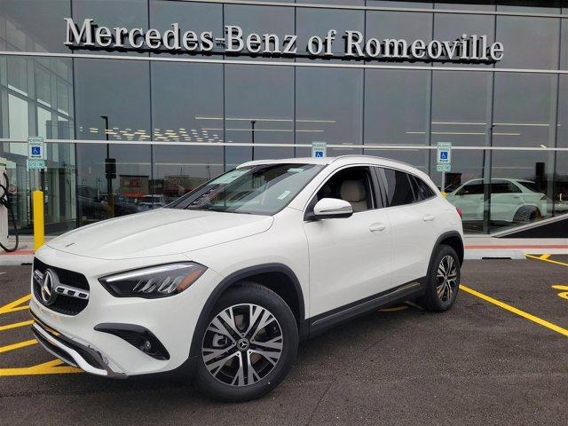 new 2025 Mercedes-Benz GLA 250 car, priced at $44,250