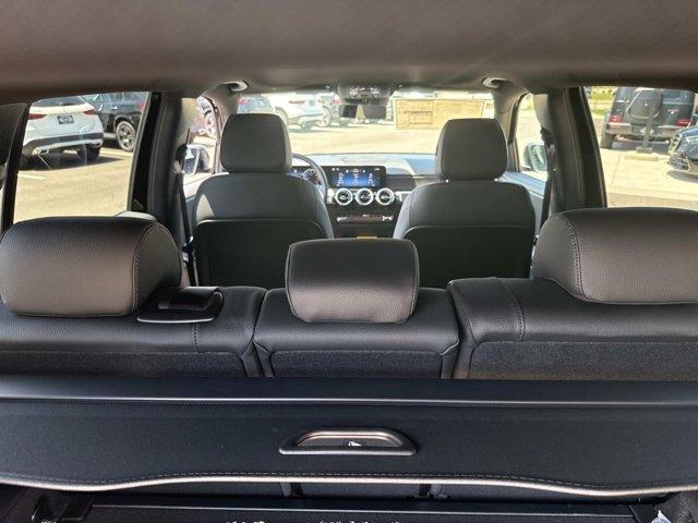 new 2025 Mercedes-Benz GLB 250 car, priced at $54,595