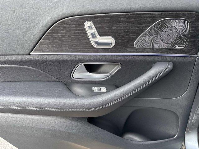 new 2026 Mercedes-Benz GLS 450 car, priced at $96,865