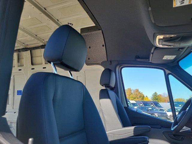 new 2025 Mercedes-Benz Sprinter 2500 car, priced at $77,034