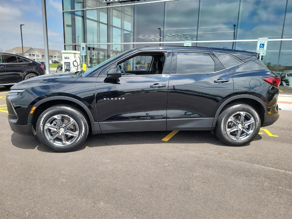 used 2023 Chevrolet Blazer car, priced at $18,990
