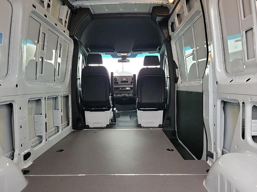 new 2025 Mercedes-Benz Sprinter 2500 car, priced at $61,347