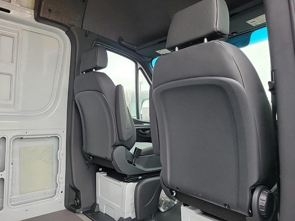 new 2025 Mercedes-Benz Sprinter 2500 car, priced at $61,347