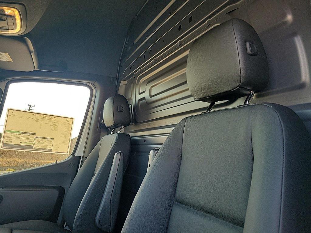 new 2025 Mercedes-Benz Sprinter 2500 car, priced at $67,357
