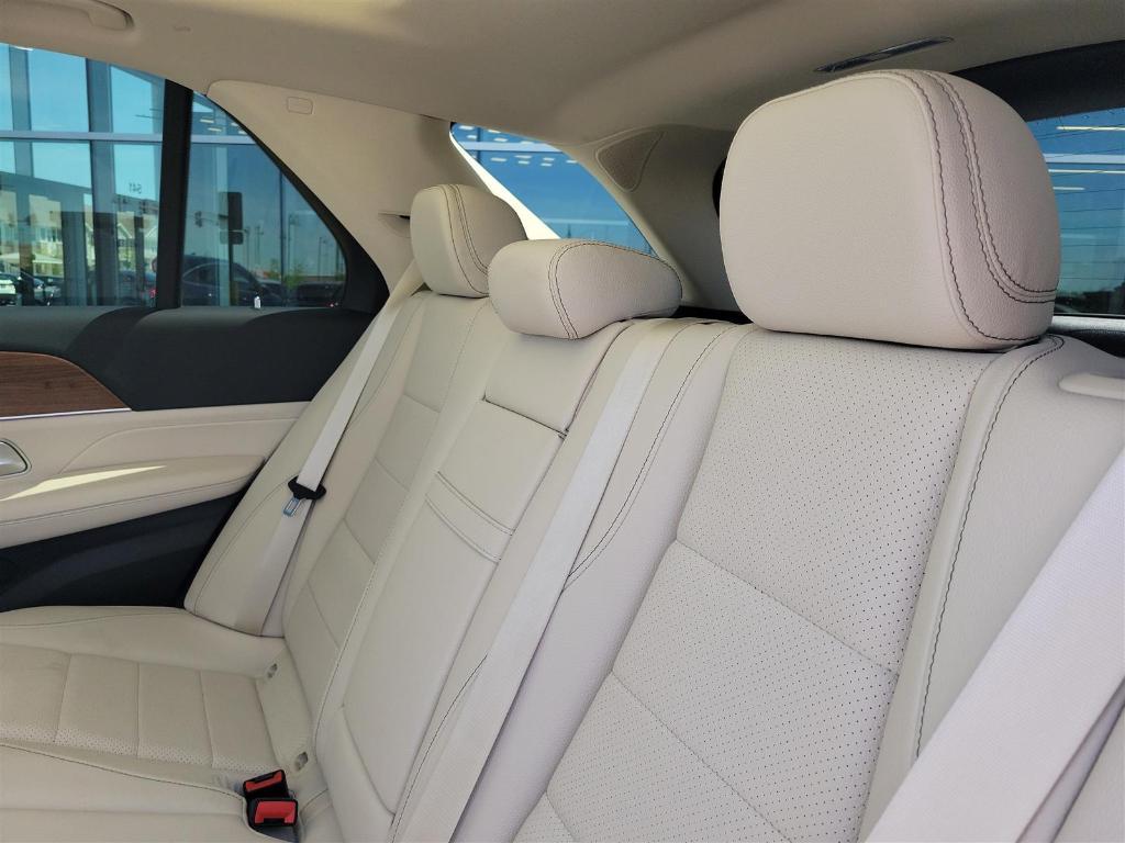 used 2024 Mercedes-Benz GLE 450 car, priced at $63,790