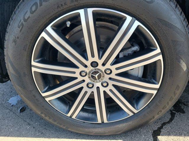 used 2024 Mercedes-Benz GLE 450 car, priced at $65,490